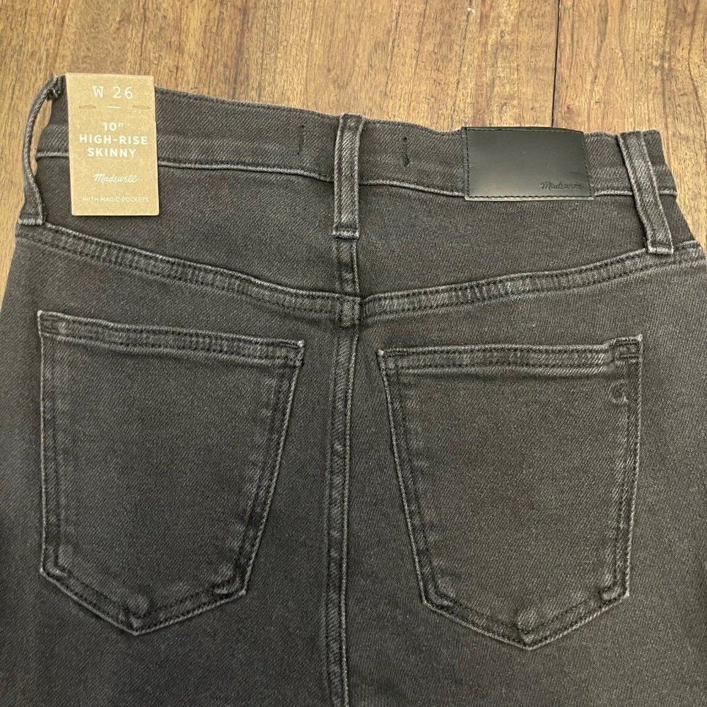 Madewell 10” High Rise Skinny Jeans - Picture 9 of 11